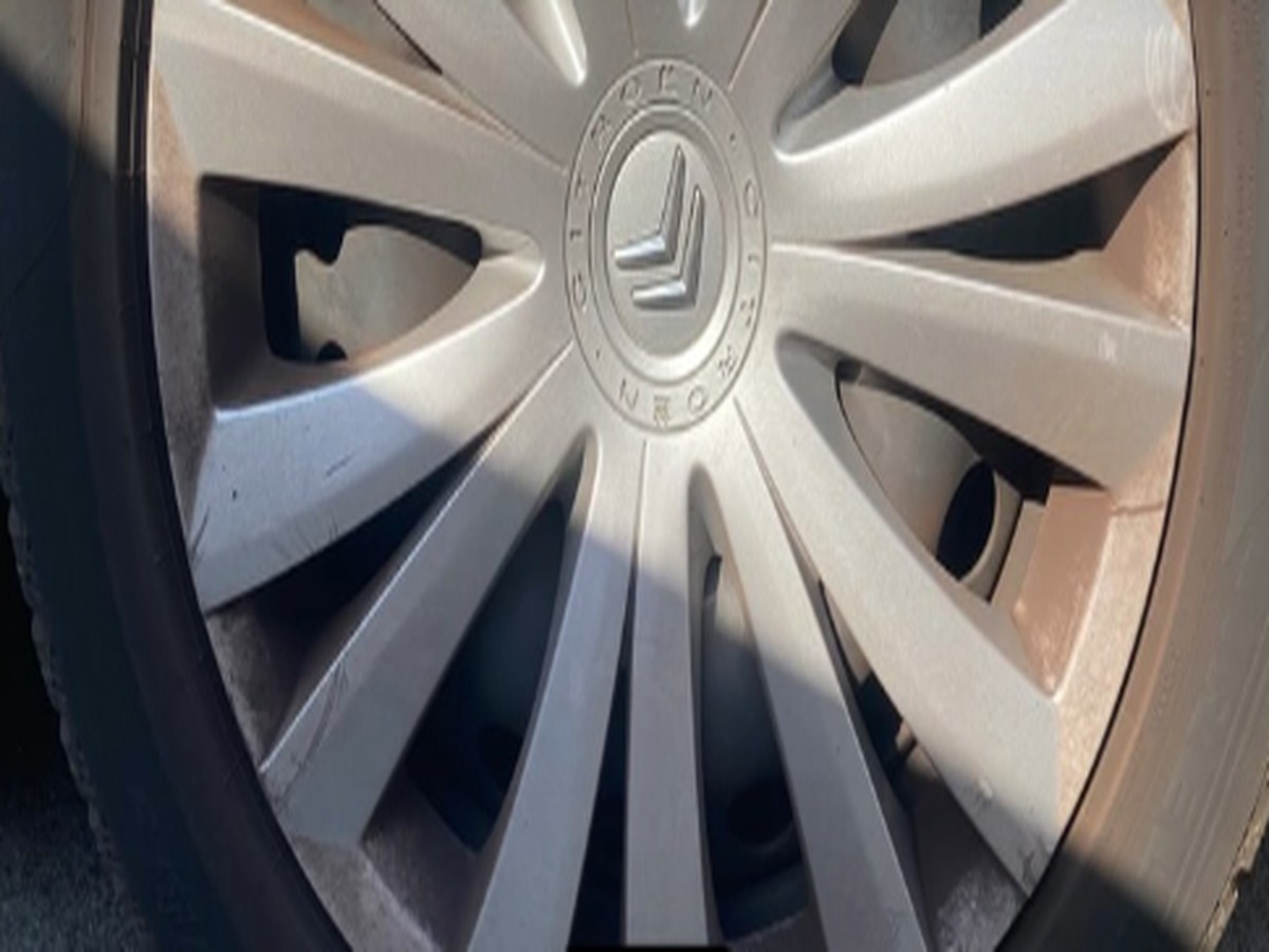 Avant nettoyage jante