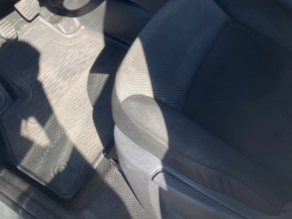 Apr&egrave;s nettoyage sol conducteur